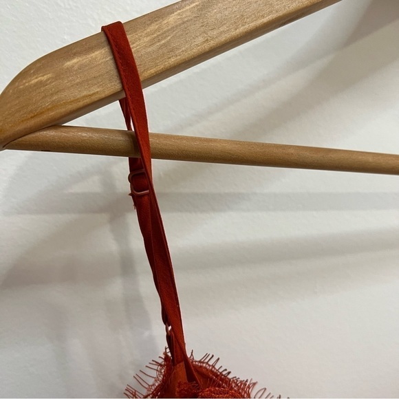 𝅺RED lace BP. Camisole - Picture 2 of 5